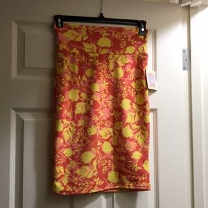 Lularoe Cassie skirt